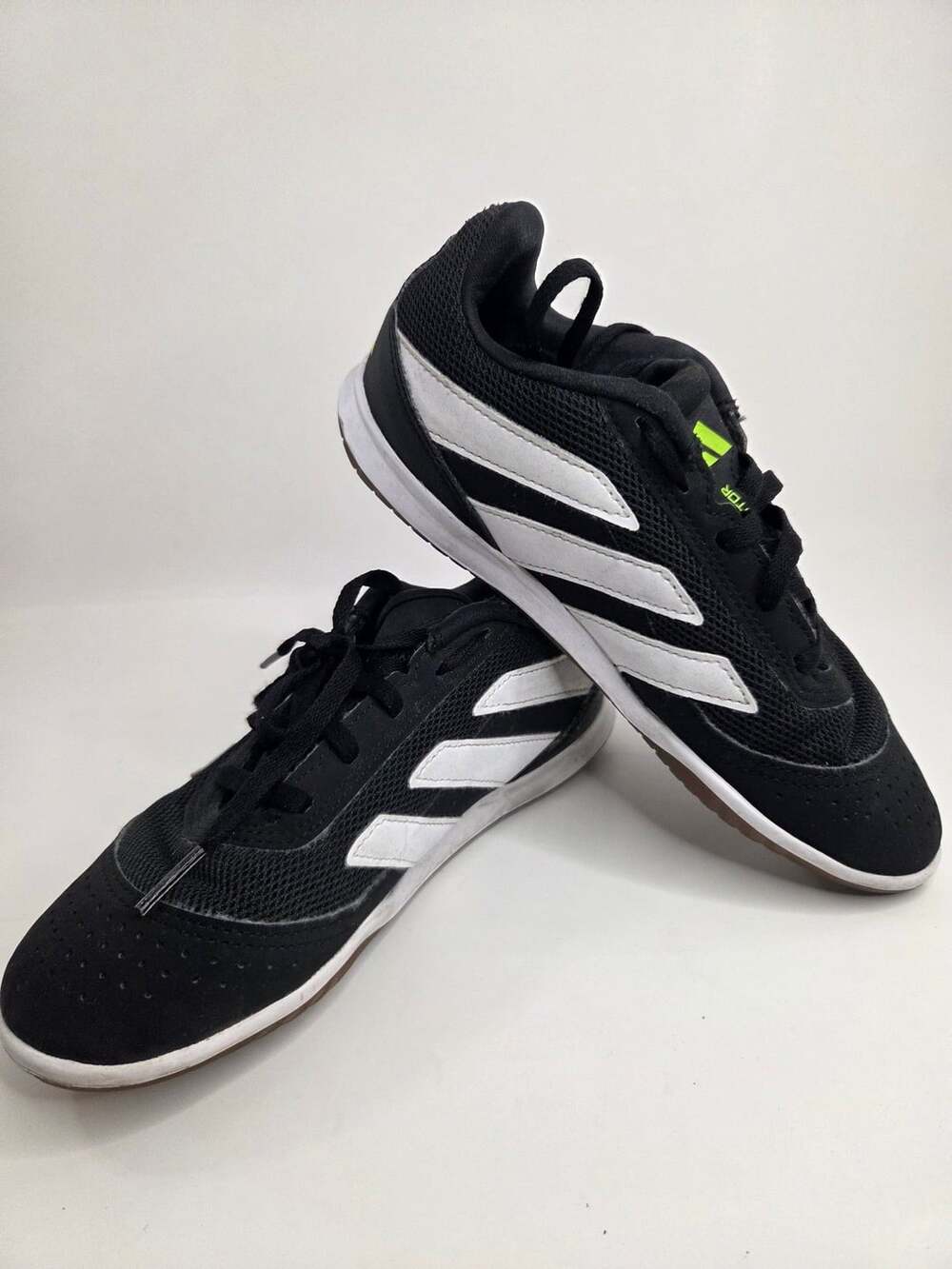 Adidas Predator Indoor Soccer Shoes Black White